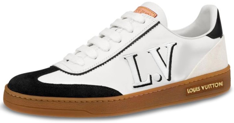 women-louis-vuitton-frontrow-black-white-1-a579-h