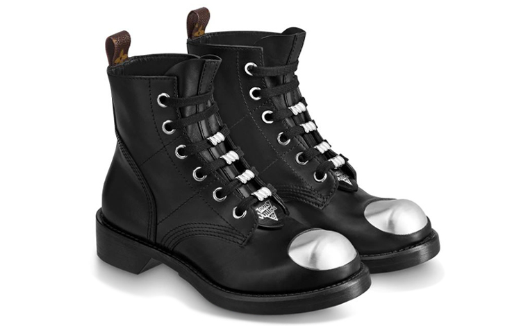 Shop (W) Louis Vuitton LV Metropolis Ranger 'Negro Plata' 1A64VK