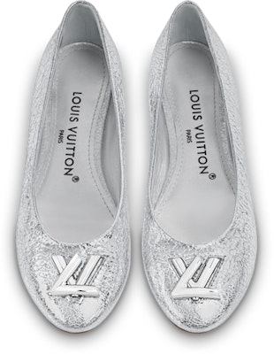 (W) 루이비통 LV 니나 플랫 Ballerina 실버 (or 루이비통 니나 플랫 실버 if brevity is critical) 1ABGQB Shop (W) 루이비통 LV 니나 플랫 Ballerina 실버 (or 루이비통 니나 플랫 실버 if brevity is critical) 1ABGQB
