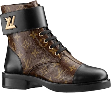 (W) Louis Vuitton LV Wonderland Monogram Kanvas Martin but Kasut Coklat 1A2Q3I Order (W) Louis Vuitton LV Wonderland Monogram Kanvas Martin but Kasut Coklat 1A2Q3I