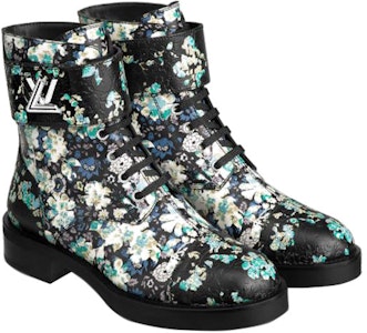 (W) 路易威登LV仙境印花小牛皮平底鞋蓝黑色 1A5LX7 Lookbook (W) 路易威登LV仙境印花小牛皮平底鞋蓝黑色 1A5LX7