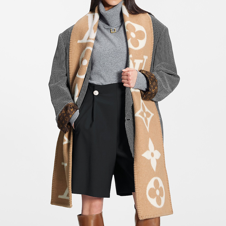 Purchase (Women) Louis Vuitton Monogram Cashmere Knit Scarf for Women - Light Brown. m77856