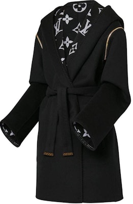 (Women) LOUIS VUITTON Monogram Double-Sided Hooded Long Coat Women Black 1AC2D8 Shop (Women) LOUIS VUITTON Monogram Double-Sided Hooded Long Coat Women Black 1AC2D8