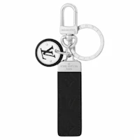 Order (W) 루이비통 모노그램 엠보 레더 키체인 여성용 블랙. M02040
