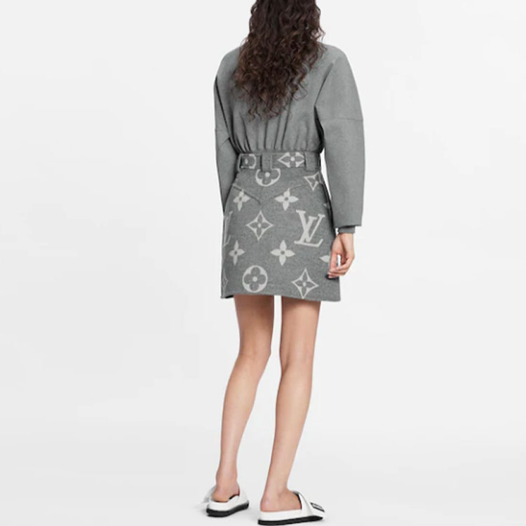 Shop (W) 路易威登 LV 老花印花灰色A字迷你裙 女款 1A91T7