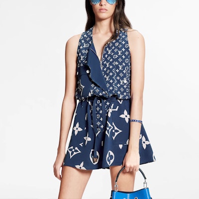 (W) 路易威登印花V領無袖藍色休閒洋裝 女款 1A7SEL Lookbook (W) 路易威登印花V領無袖藍色休閒洋裝 女款 1A7SEL