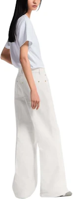 (W) LOUIS VUITTON Neon Logo Letter FW25 Kaos Wanita Regular. 1AIAM2 Cheap (W) LOUIS VUITTON Neon Logo Letter FW25 Kaos Wanita Regular. 1AIAM2