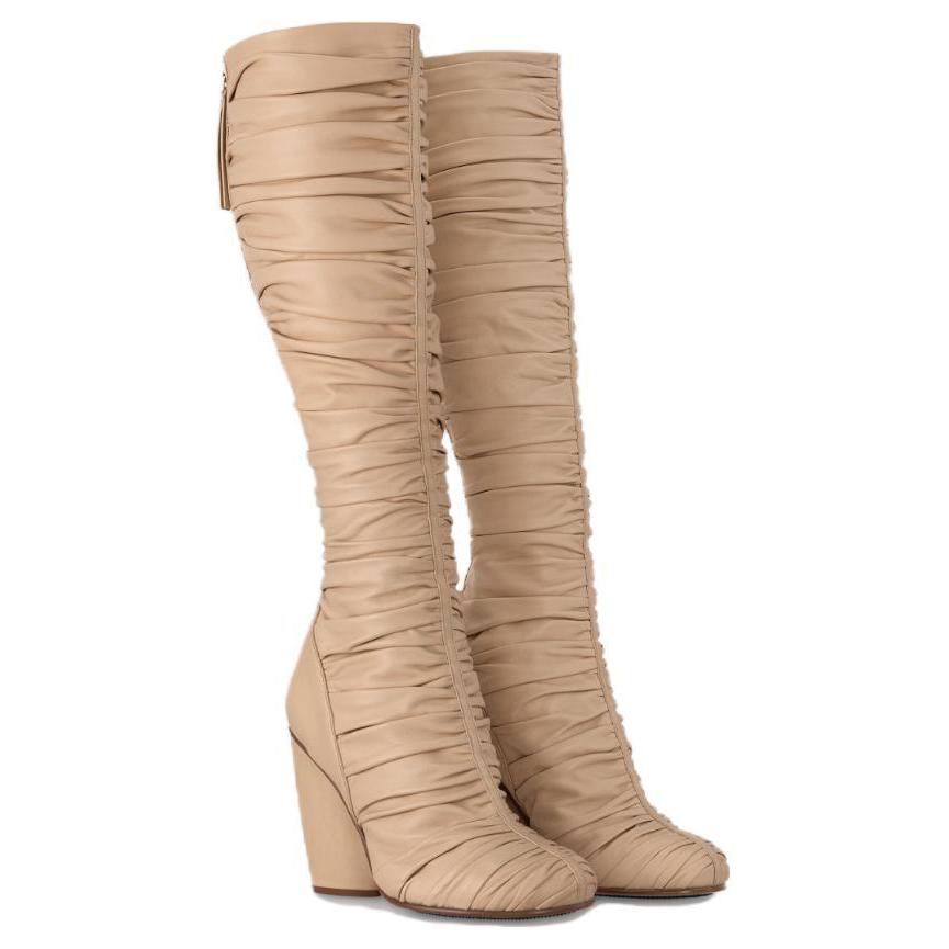 Lookbook (Women) Louis Vuitton Olympia 'Beige Leather Round-Toe High-Heel Boots' 1AC8Z1