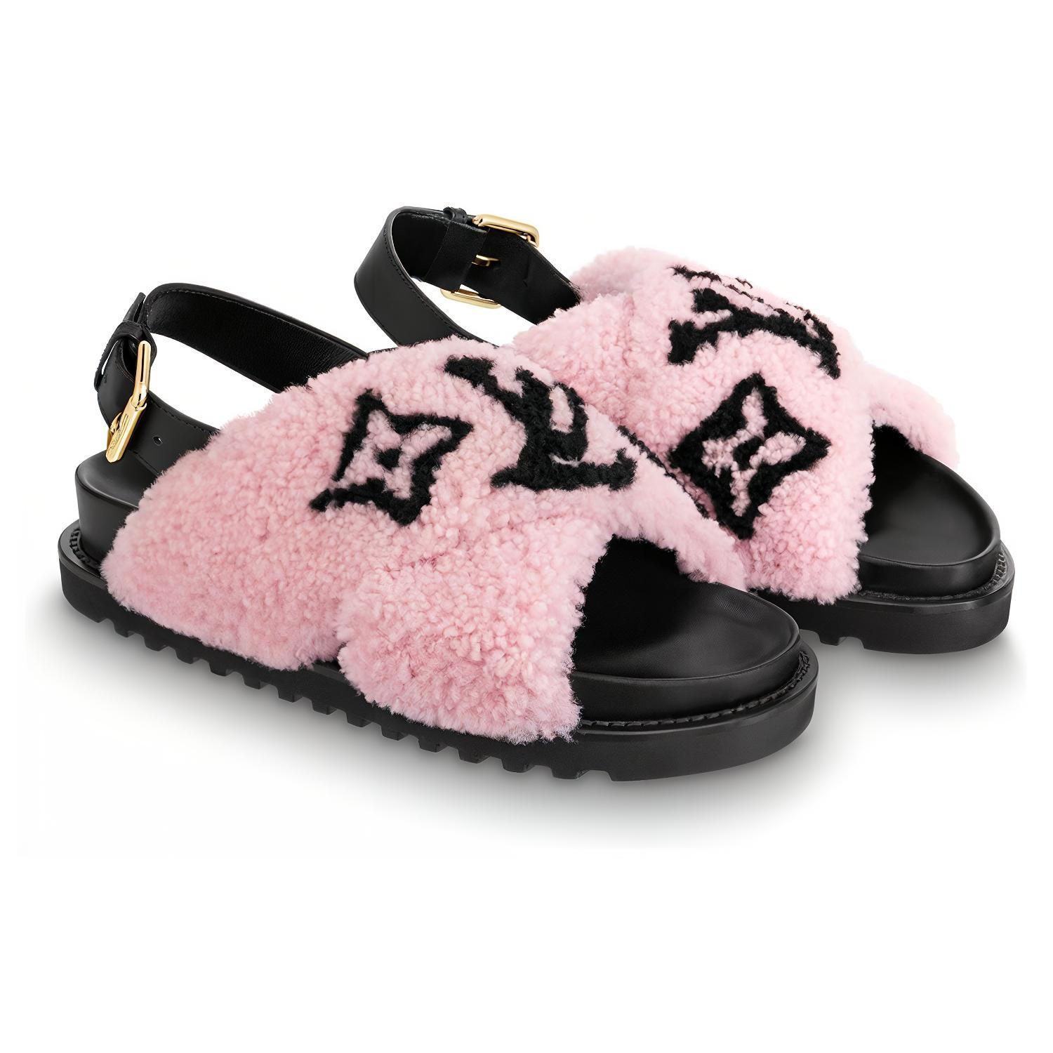 Lookbook (W) Louis Vuitton Sandal Paseo Selesa 'Merah Jambu' 1A9D68