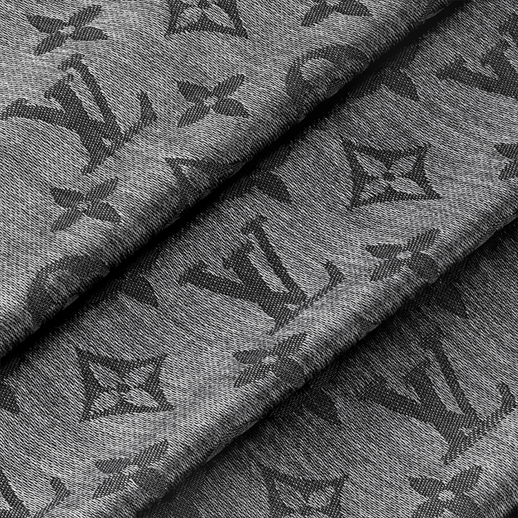 (Women) Louis Vuitton Pattern Design Silk Scarf for Women in Gray. M79878 圖 4