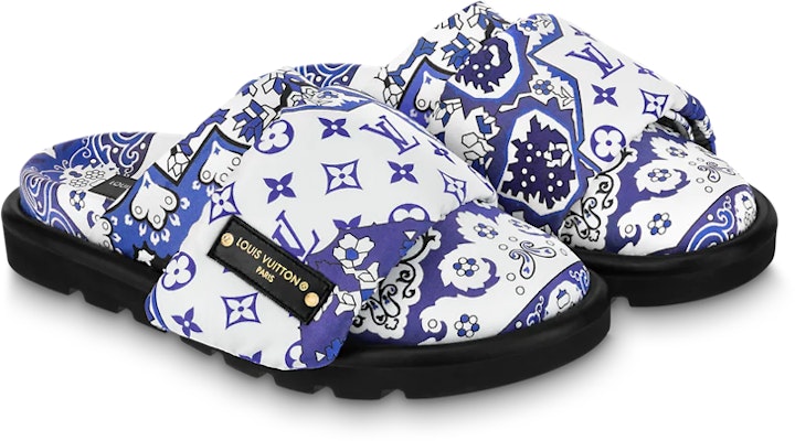 (W) Louis Vuitton Selipar Bantal 'Biru Putih' 1AAM50 Lookbook (W) Louis Vuitton Selipar Bantal 'Biru Putih' 1AAM50