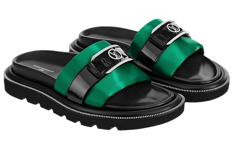 Shop (W) Louis Vuitton Pool Pillow Comfort 'Hitam Hijau' 1AA0SX