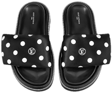 (W) 루이비통 수영장 베개 (흑백) 1AA0RX Shop (W) 루이비통 수영장 베개 (흑백) 1AA0RX