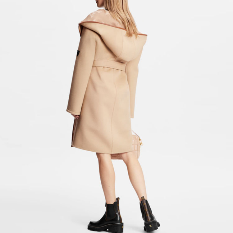 Shop (Women) Louis Vuitton Reversible Hooded Wrap Coat Khaki Color. 1A99K1