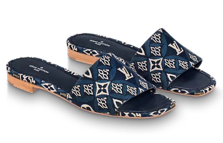 Lookbook (W) Louis Vuitton Sandal Revival 'Biru Hitam' 1A8NV5