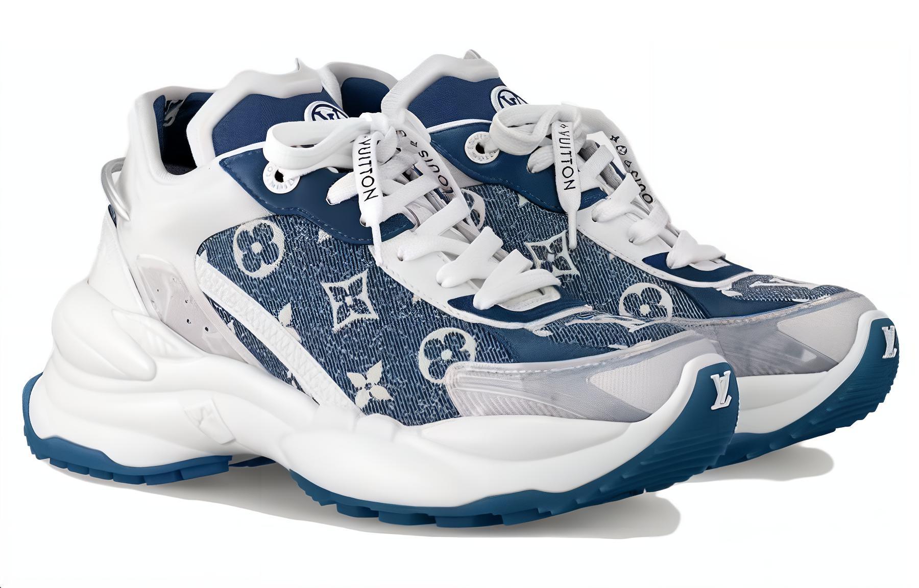 Shop (W) Louis Vuitton Run 55 Sneakers 'Denim Monogram dengan Kelabu Putih' 1AC27W