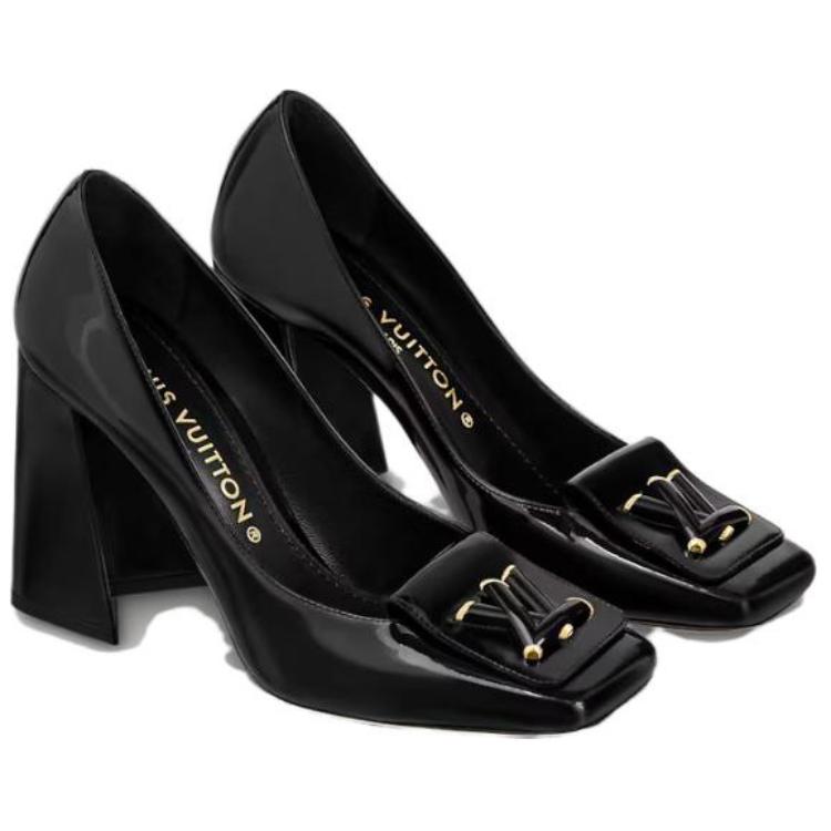 Lookbook (Women) Louis Vuitton Shake 'Patent Leather with LV Accessories' 1AB2KB