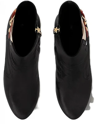 (W) Louis Vuitton Sepatu Bot Siluet Tumit Ankle 'Kulit Hitam' 1ACL74 Shop (W) Louis Vuitton Sepatu Bot Siluet Tumit Ankle 'Kulit Hitam' 1ACL74