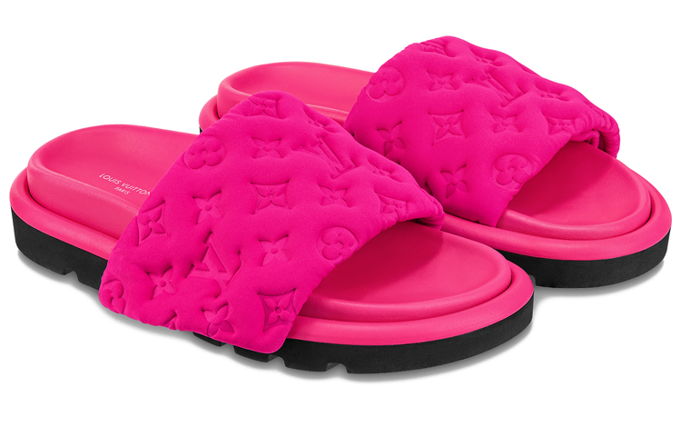 Lookbook (W) 루이비통 로즈핑크 슬라이드 (Luibitong Roseupingkeu Seullaideu) 1AA1DP