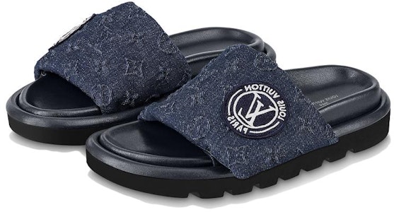 (W) 루이비통 블루 패션 슬라이드 (or 루이비통 블루 슬라이드) 1AABLT Lookbook (W) 루이비통 블루 패션 슬라이드 (or 루이비통 블루 슬라이드) 1AABLT