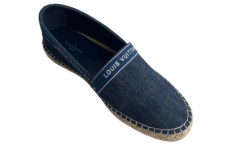 Lookbook LOUIS VUITTON 舒適套腳 漁夫鞋 女款 深藍色