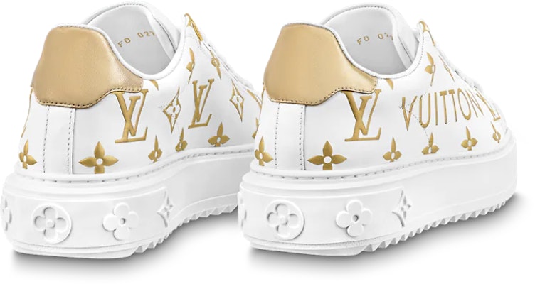 (W) Louis Vuitton Time Out Sneakers 'Putih dengan Monogram Emas' 1AAVVQ Lookbook (W) Louis Vuitton Time Out Sneakers 'Putih dengan Monogram Emas' 1AAVVQ