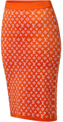 (Women) LOUIS VUITTON Solid Color Stretch Knit Elastic Long Skirt 1AI751 Shop (Women) LOUIS VUITTON Solid Color Stretch Knit Elastic Long Skirt 1AI751