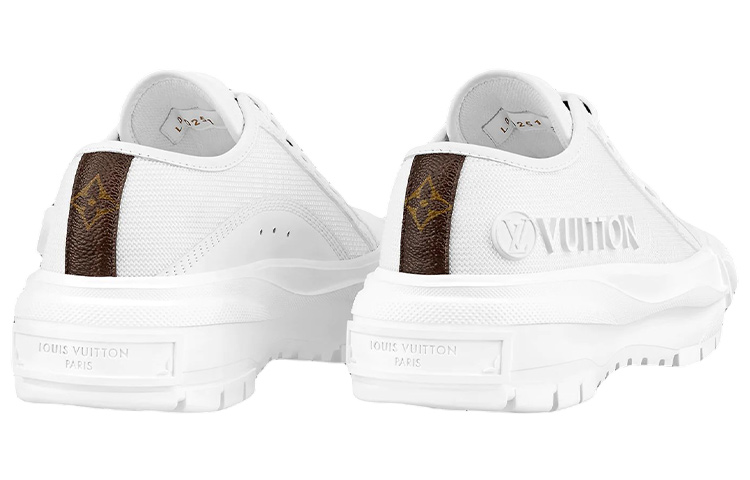 Lookbook (W) Louis Vuitton Squad Trainers 'Putih dengan Coklat' 1A9ROP