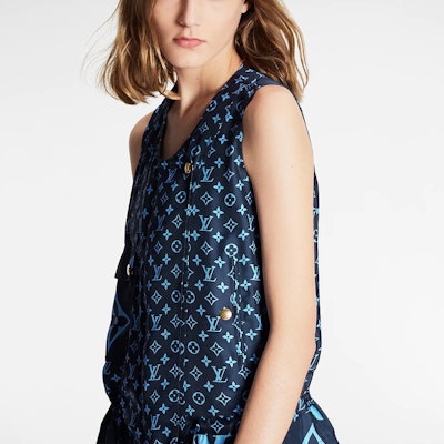 (W) 루이비통 SS22 알파벳 프린트 민소매 A라인 원피스 여성 블루. 1AAAFI Purchase (W) 루이비통 SS22 알파벳 프린트 민소매 A라인 원피스 여성 블루. 1AAAFI