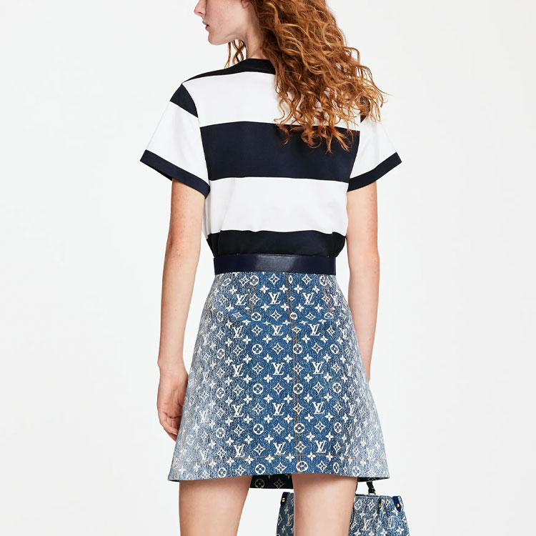 (Women) LOUIS VUITTON SS22 Striped Pocket Short Sleeve T-Shirt White Women’s 1A9NZ2 圖 5