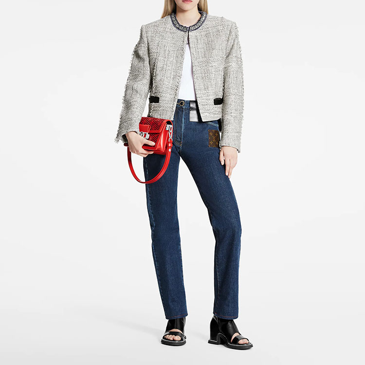 Lookbook (W) 路易威登 SS22 白色粗花呢寬鬆外套 1A9XL5