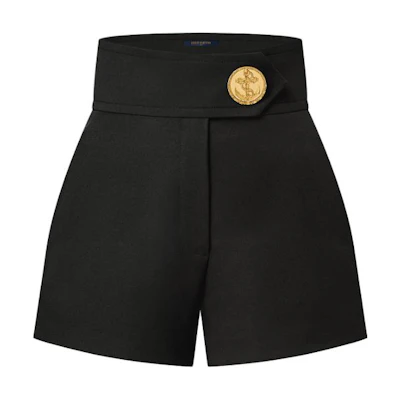 (Women) Louis Vuitton SS23 Black Logo Casual Shorts. 1ABEDC