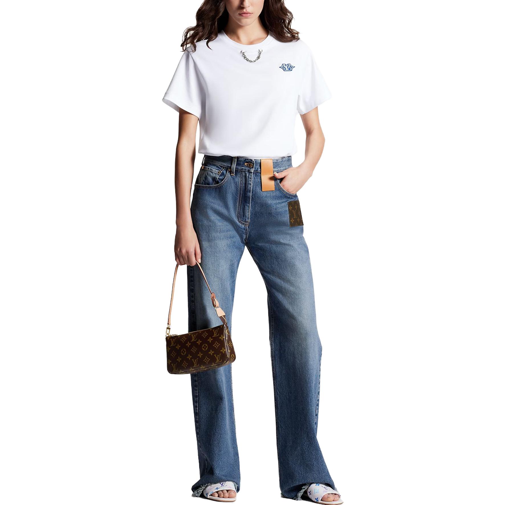 Shop (Women) LOUIS VUITTON SS23 Logo Crewneck Regular T-Shirt White 1ABT4H