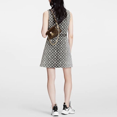 (W) 루이비통 SS23 모노그램 하프터틀넥 민소매 드레스 여성용 그레이 블랙 1AAUPJ Shop (W) 루이비통 SS23 모노그램 하프터틀넥 민소매 드레스 여성용 그레이 블랙 1AAUPJ