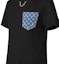 Sizing (W) ルイヴィトン SS24 ロゴプリント ブラック クルーネック半袖Tシャツ 1AFYOP