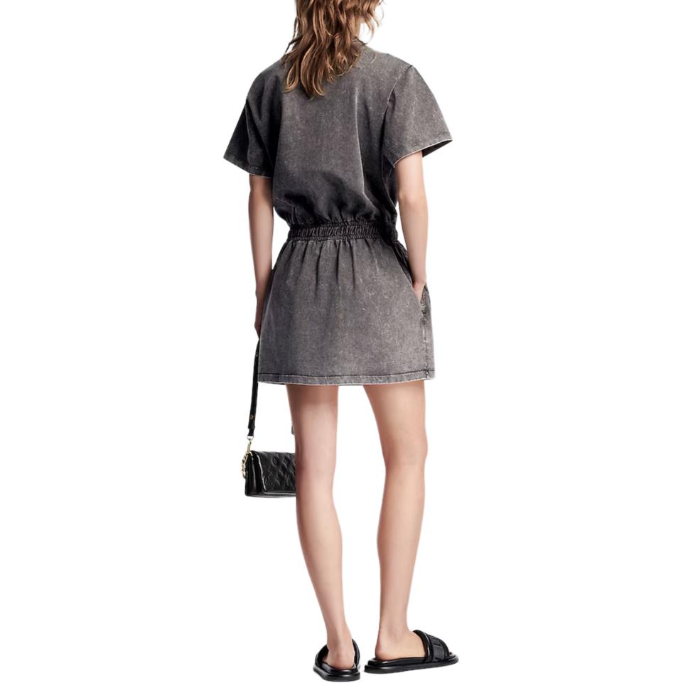 Shop (W) LOUIS VUITTON SS24 Gaun Wanita Abu-Abu Motif Logo Pudar Lengan Pendek. 1AFLQQ