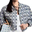 Shop (W) Chaqueta Corta Louis Vuitton SS24 Manga Larga Estampado Floral Multicolor 1AFT18