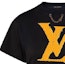 Sizing (W) LOUIS VUITTON SS24 Kaos Logo Print Lengan Pendek Crewneck Warna Hitam 1AFDV7