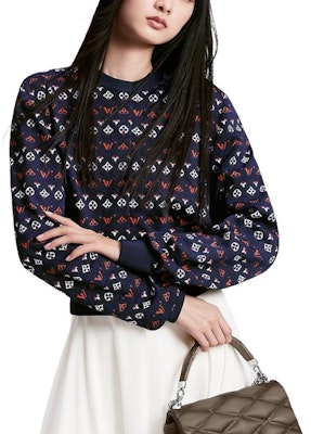 (W) Cárdigan Cuello Redondo Tejido Azul con Logo Grabado LOUIS VUITTON SS24 Mujer. 1AFOVU Details for (W) Cárdigan Cuello Redondo Tejido Azul con Logo Grabado LOUIS VUITTON SS24 Mujer. 1AFOVU