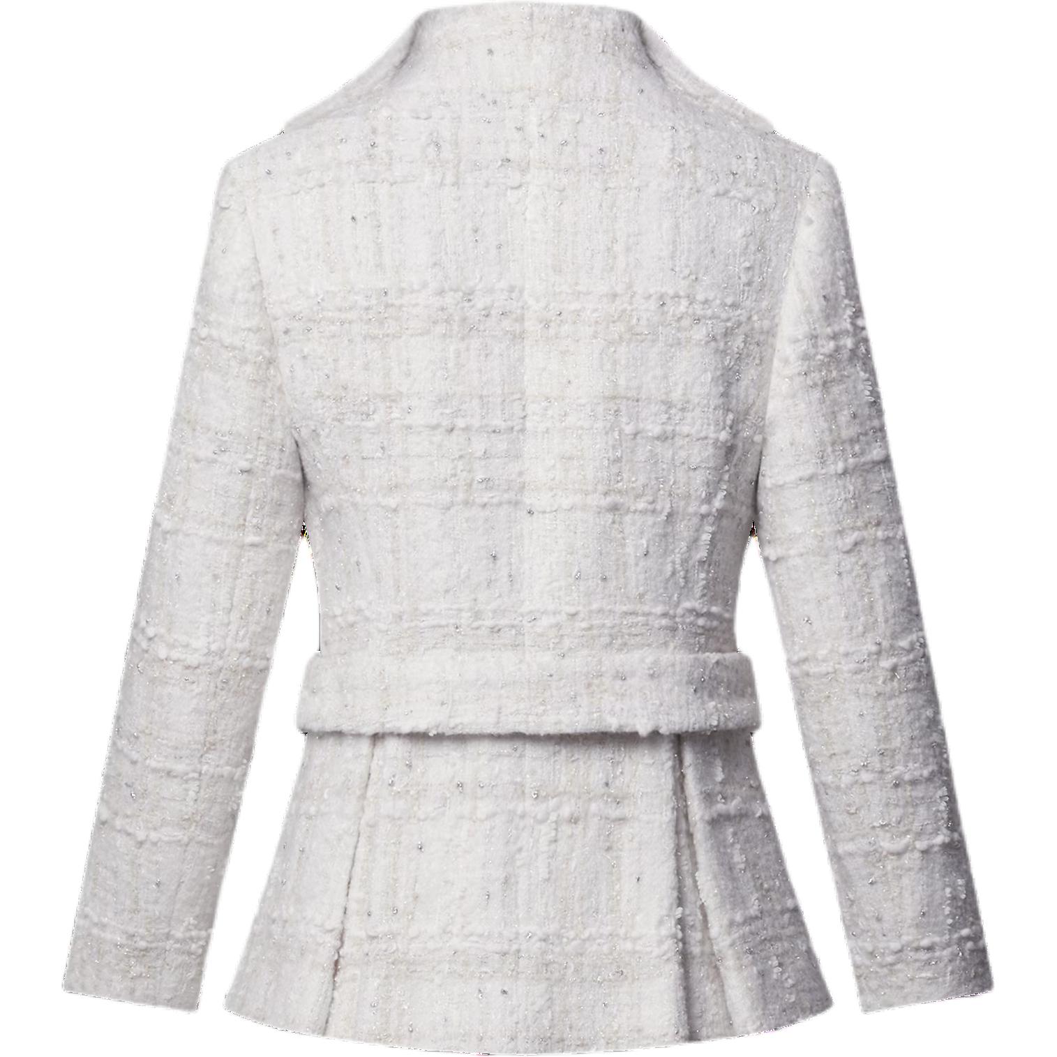 Lookbook (Women) LOUIS VUITTON SS25 Cruise Collection Belted Trench Jacket White 1AGOL3