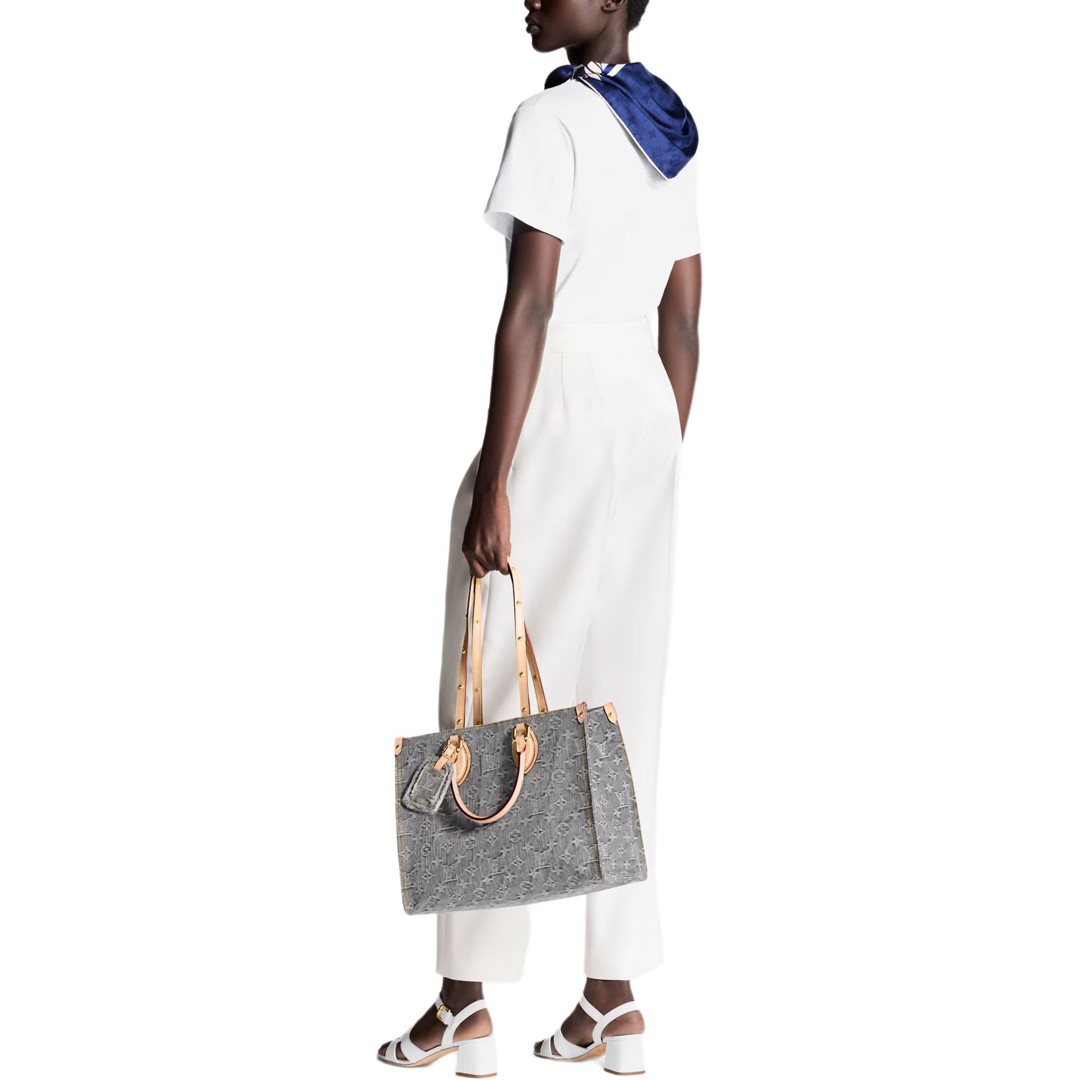 (Women) LOUIS VUITTON SS25 Nautical Scarf Letter Tee White Short Sleeve T-Shirt 1AHJ05 圖 4