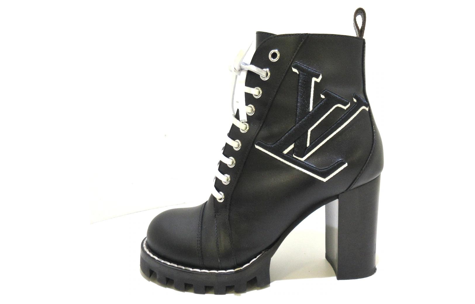 (Women) Louis Vuitton Star Trail Boots 'Black' 1A2Y8B