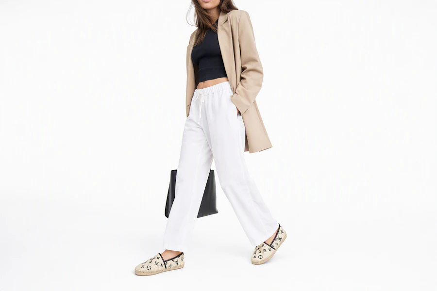 (W) Kasut Louis Vuitton Starboard Flat Espadrille 'Beige Hitam Monogram' 1ABTZC Order (W) Kasut Louis Vuitton Starboard Flat Espadrille 'Beige Hitam Monogram' 1ABTZC