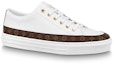 Order (W) Louis Vuitton Stellar Sneakers 'Putih dengan Monogram Deco' 1A8NDV