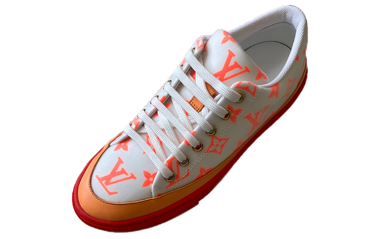 Lookbook (W) Louis Vuitton Stellar Sneakers ''Weiß Orange Monogram'' 1A65UD