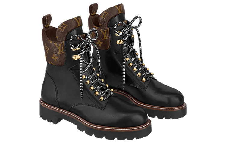 Lookbook (W) Sepatu Bot Louis Vuitton Territory Flat Ranger 'Hitam dengan Kerah Monogram' 1A958P