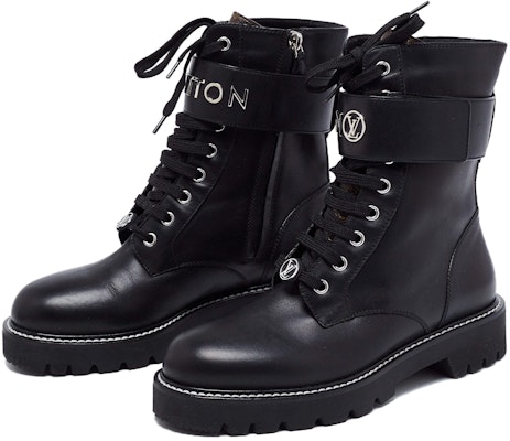 (Women) Louis Vuitton Territory Flat Ranger Boots 'Black with Silver Logo' 1AAE3W Lookbook (Women) Louis Vuitton Territory Flat Ranger Boots 'Black with Silver Logo' 1AAE3W
