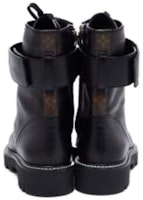 (W) Louis Vuitton Territory Flat Ranger Boots 'Hitam dengan Logo Perak' 1AAE3W Details for (W) Louis Vuitton Territory Flat Ranger Boots 'Hitam dengan Logo Perak' 1AAE3W