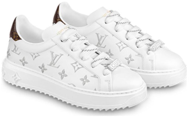(W) Louis Vuitton Time Out Sneakers 'Putih dengan Monogram Perak' 1AAJTY Lookbook (W) Louis Vuitton Time Out Sneakers 'Putih dengan Monogram Perak' 1AAJTY