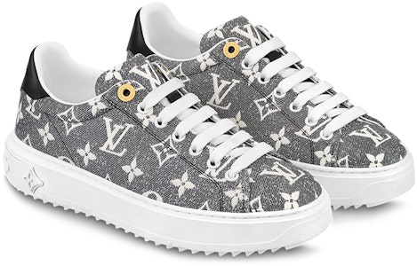 LOUIS VUITTON Time Out 系帶 低筒 時髦板鞋 女款 灰白 Lookbook LOUIS VUITTON Time Out 系帶 低筒 時髦板鞋 女款 灰白